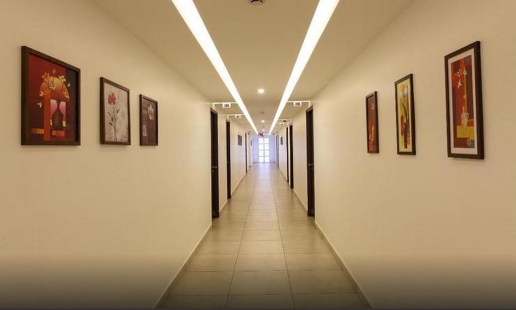 Hotel Luciya Palace Thrissur Esterno foto